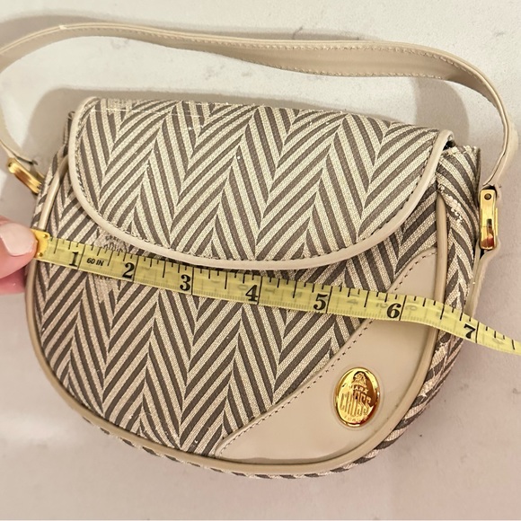 Vintage Mark Cross Pebbled Leather Crossbody Purse, Chevron - Picture 10 of 12